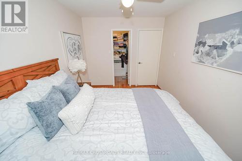 40 Harrington Crescent, Toronto, ON - Indoor Photo Showing Bedroom