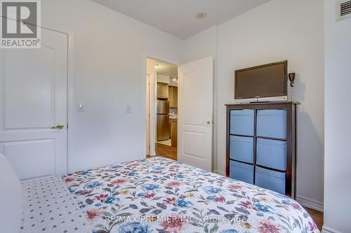 303 - 9225 Jane Street, Vaughan, ON - Indoor Photo Showing Bedroom