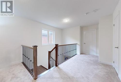 11 Thornapple Lane, Richmond Hill, ON - Indoor Photo Showing Other Room