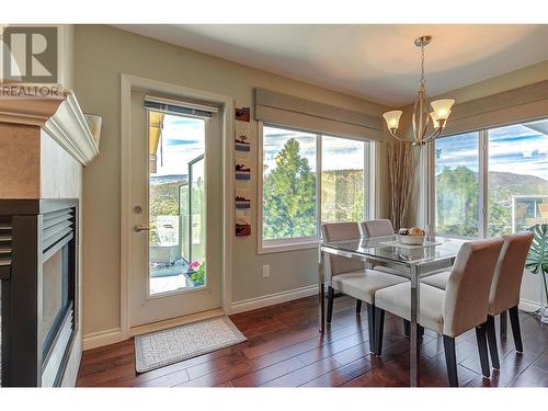 580 Denali Drive, Kelowna, BC - Indoor Photo Showing Dining Room