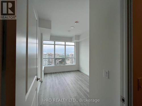 B1401 - 50 Upper Mall Way, Vaughan, ON - Indoor Photo Showing Other Room