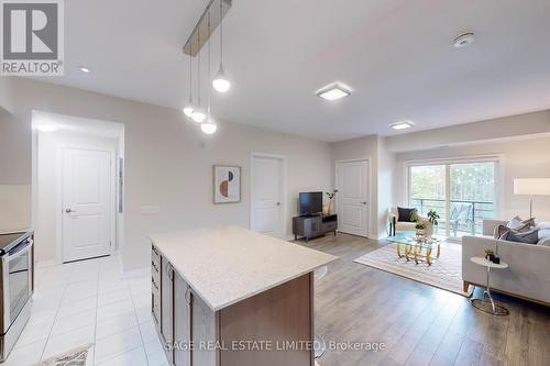 310 - 300 Essa Road, Barrie, ON - Indoor Photo Showing Living Room