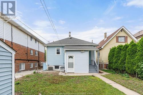 1086 Gladstone Avenue, Windsor, ON - Outdoor