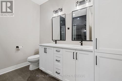 734 Clarence Street, Port Colborne, ON - Indoor Photo Showing Bathroom