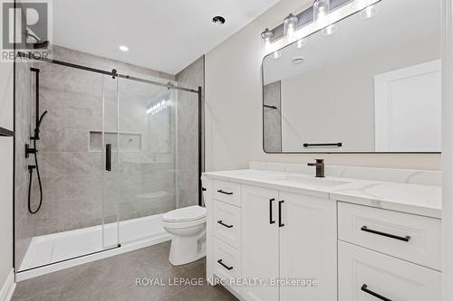 734 Clarence Street, Port Colborne, ON - Indoor Photo Showing Bathroom