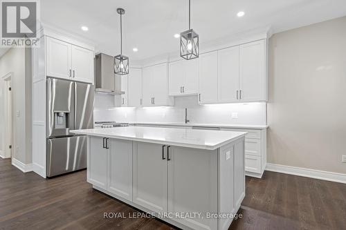 734 Clarence Street, Port Colborne, ON - Indoor Photo Showing Kitchen With Upgraded Kitchen