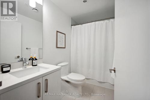 S216 - 120 Bayview Avenue, Toronto, ON - Indoor Photo Showing Bathroom