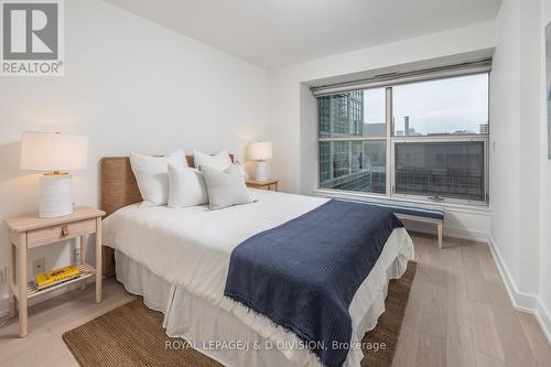 703 - 36 Blue Jays Way, Toronto, ON - Indoor Photo Showing Bedroom