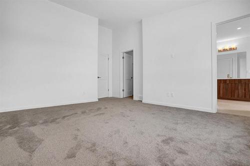 143 Grey Heron Drive, Winnipeg, MB - Indoor Photo Showing Other Room