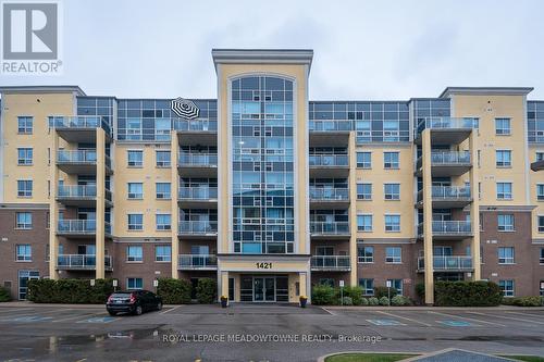 501 - 1421 Costigan Road, Milton, ON - Outdoor With Balcony With Facade