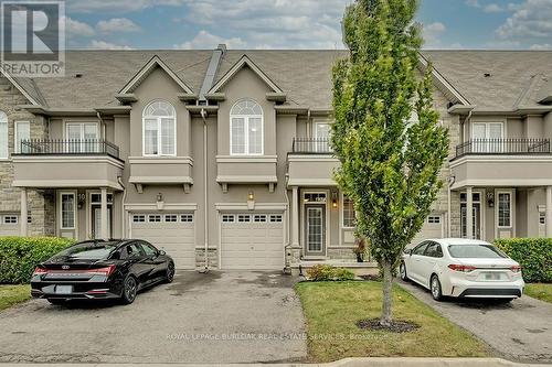 11 - 370 Stonehenge Drive, Hamilton, ON - Outdoor With Facade