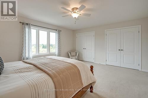 11 - 370 Stonehenge Drive, Hamilton, ON - Indoor Photo Showing Bedroom