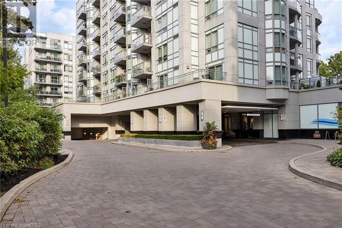 3500 Lakeshore Road W Unit# 815, Oakville, ON - Outdoor With Balcony With Facade