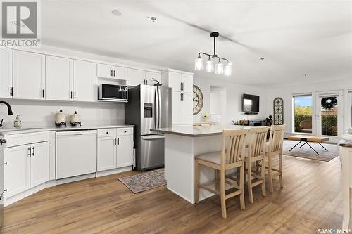 203 205 Mcintyre Street N, Regina, SK - Indoor Photo Showing Kitchen With Stainless Steel Kitchen With Upgraded Kitchen