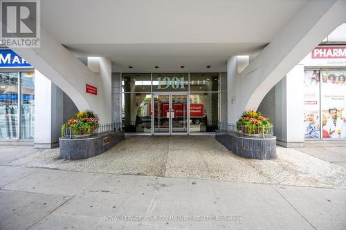 902 - 1901 Yonge Street, Toronto, ON - Indoor Photo Showing Other Room