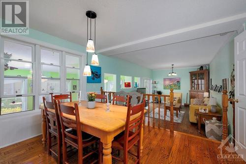 3 Wintergreen Drive, Ottawa, ON - Indoor Photo Showing Dining Room