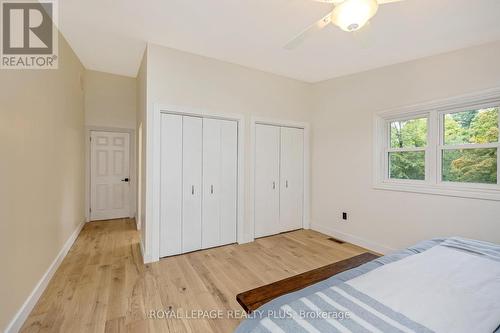 11753 Trafalgar Road, Halton Hills, ON - Indoor Photo Showing Bedroom