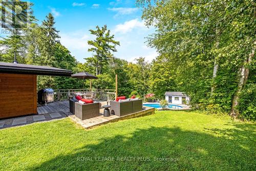 11753 Trafalgar Road, Halton Hills, ON - Outdoor With Backyard