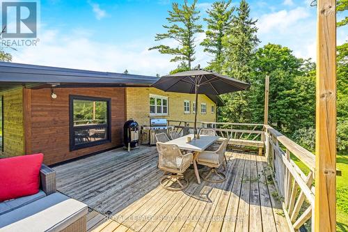 11753 Trafalgar Road, Halton Hills, ON - Outdoor With Deck Patio Veranda With Exterior