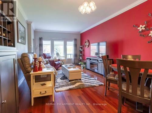 207 - 1499 Nottinghill Gate, Oakville, ON - Indoor