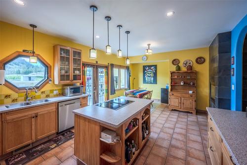 4084 Mclean Creek Road, Okanagan Falls, BC - Indoor Photo Showing Kitchen With Double Sink