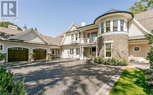 27 Park Avenue, Oakville, ON - Outdoor