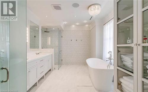 27 Park Avenue, Oakville, ON - Indoor Photo Showing Bathroom