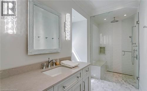 27 Park Avenue, Oakville, ON - Indoor Photo Showing Bathroom