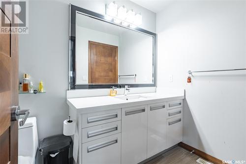 110 2007 Pohorecky Crescent, Saskatoon, SK - Indoor Photo Showing Bathroom