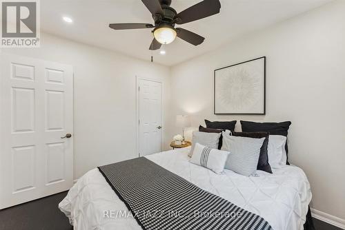 1121 Brock Street S, Whitby (Downtown Whitby), ON - Indoor Photo Showing Bedroom