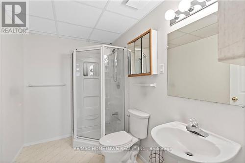 23 Wilmot Young Place, Brockville, ON - Indoor Photo Showing Bathroom