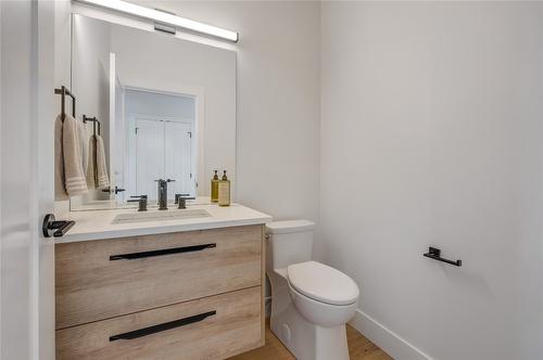 1157 Elk Street, Penticton, BC - Indoor Photo Showing Bathroom