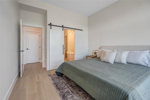 1157 Elk Street, Penticton, BC - Indoor Photo Showing Bedroom