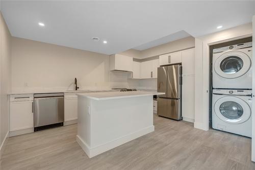 1157 Elk Street, Penticton, BC - Indoor Photo Showing Laundry Room