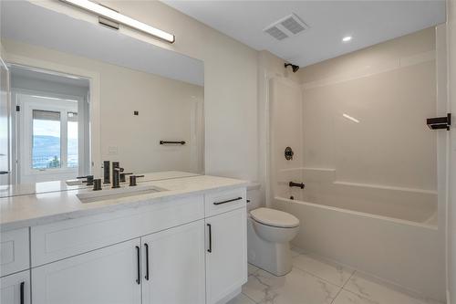 1157 Elk Street, Penticton, BC - Indoor Photo Showing Bathroom