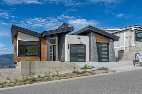 1157 Elk Street, Penticton, BC - Outdoor