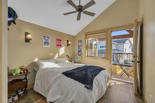 62 Elk Street, Vernon, BC - Indoor Photo Showing Bedroom