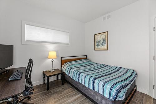 410-6956 Terazona Loop, Kelowna, BC - Indoor Photo Showing Bedroom