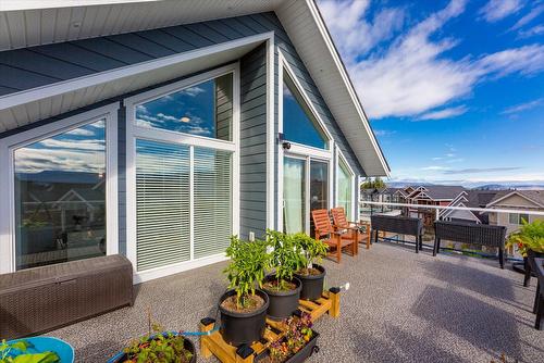 410-6956 Terazona Loop, Kelowna, BC - Outdoor