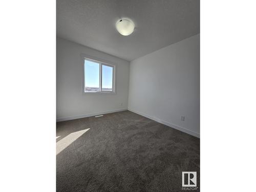 17707 70 St Nw, Edmonton, AB - Indoor Photo Showing Other Room