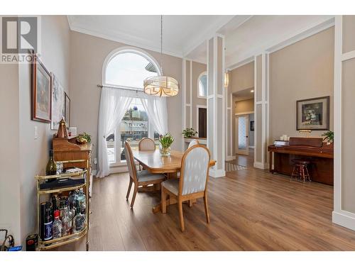 7255 Dunwaters Road, Kelowna, BC - Indoor Photo Showing Dining Room