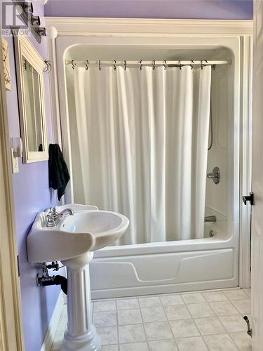 491 Water Street, Bay Roberts, NL - Indoor Photo Showing Bathroom