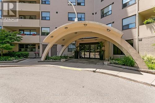 1003 - 700 Dynes Road, Burlington, ON - Outdoor With Balcony