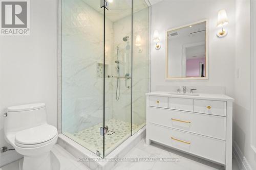 108 Hollingsworth Drive, King, ON - Indoor Photo Showing Bathroom