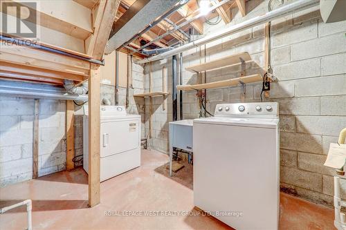 50 - 50 Silver Shadow Path, Toronto, ON - Indoor Photo Showing Laundry Room