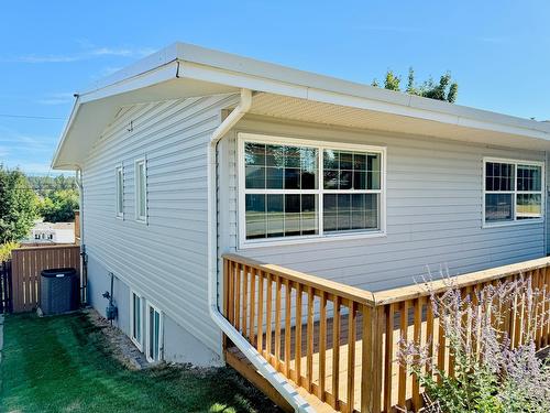 600 14Th Avenue S, Cranbrook, BC - Outdoor With Deck Patio Veranda With Exterior