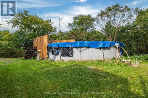 1911 Ormsbee Road, South Frontenac, ON - Outdoor With Above Ground Pool