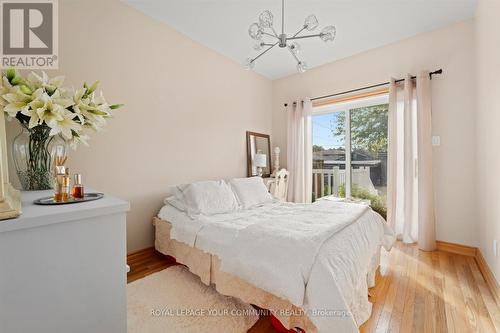 53 Essex Street, Toronto, ON - Indoor Photo Showing Bedroom