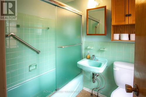 1 Meda Street, St. Thomas, ON - Indoor Photo Showing Bathroom