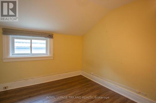 1 Meda Street, St. Thomas, ON - Indoor Photo Showing Other Room